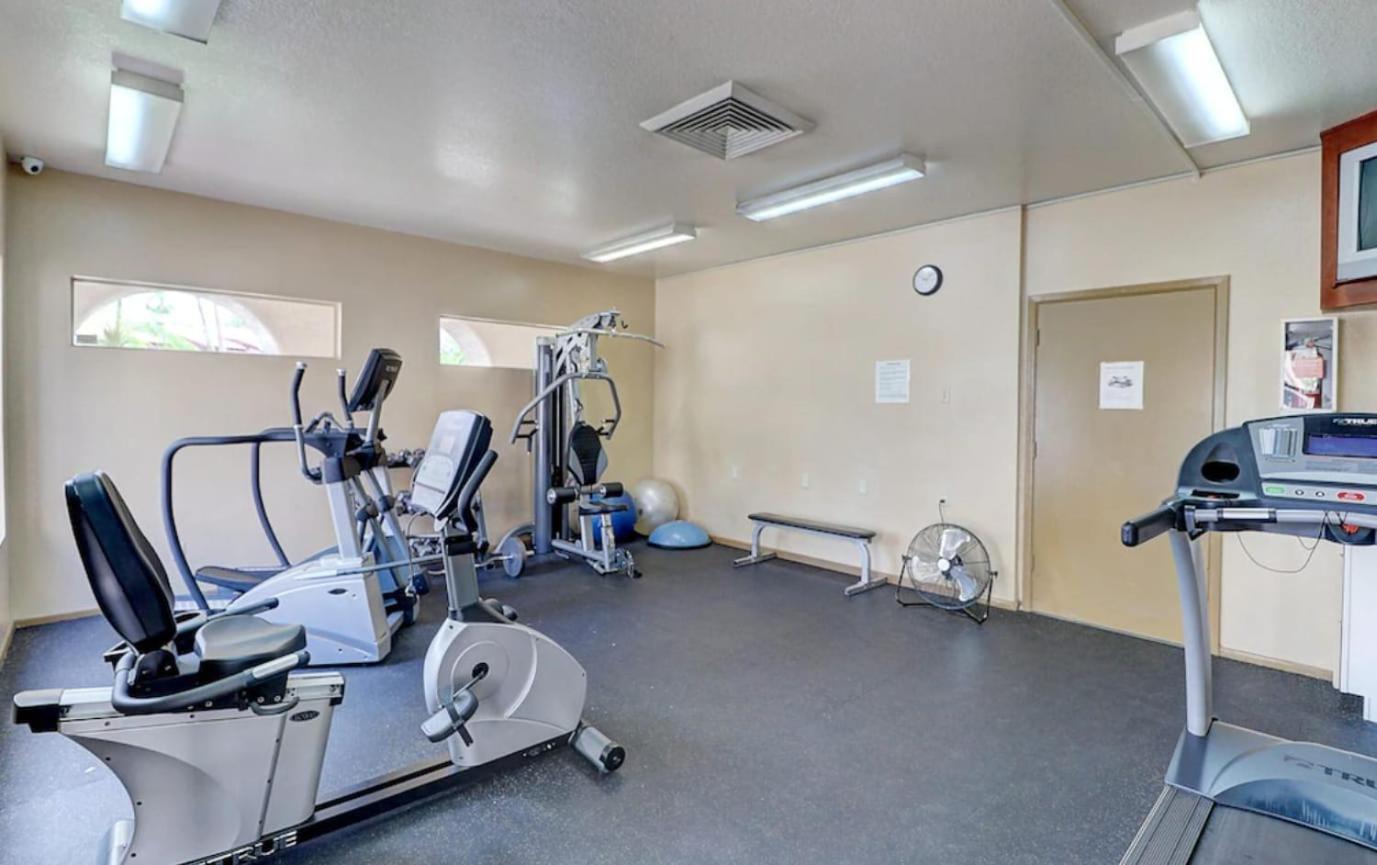 Condo With Heated Pool, Hot Tub, Near Walking Paths グレンデール エクステリア 写真