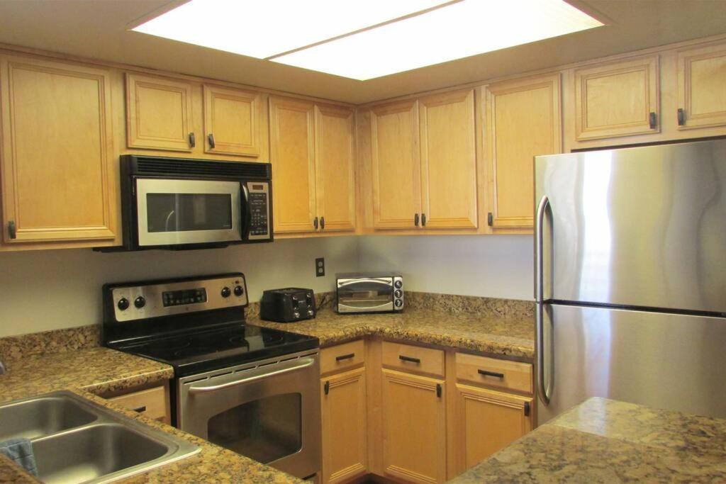 Condo With Heated Pool, Hot Tub, Near Walking Paths グレンデール エクステリア 写真