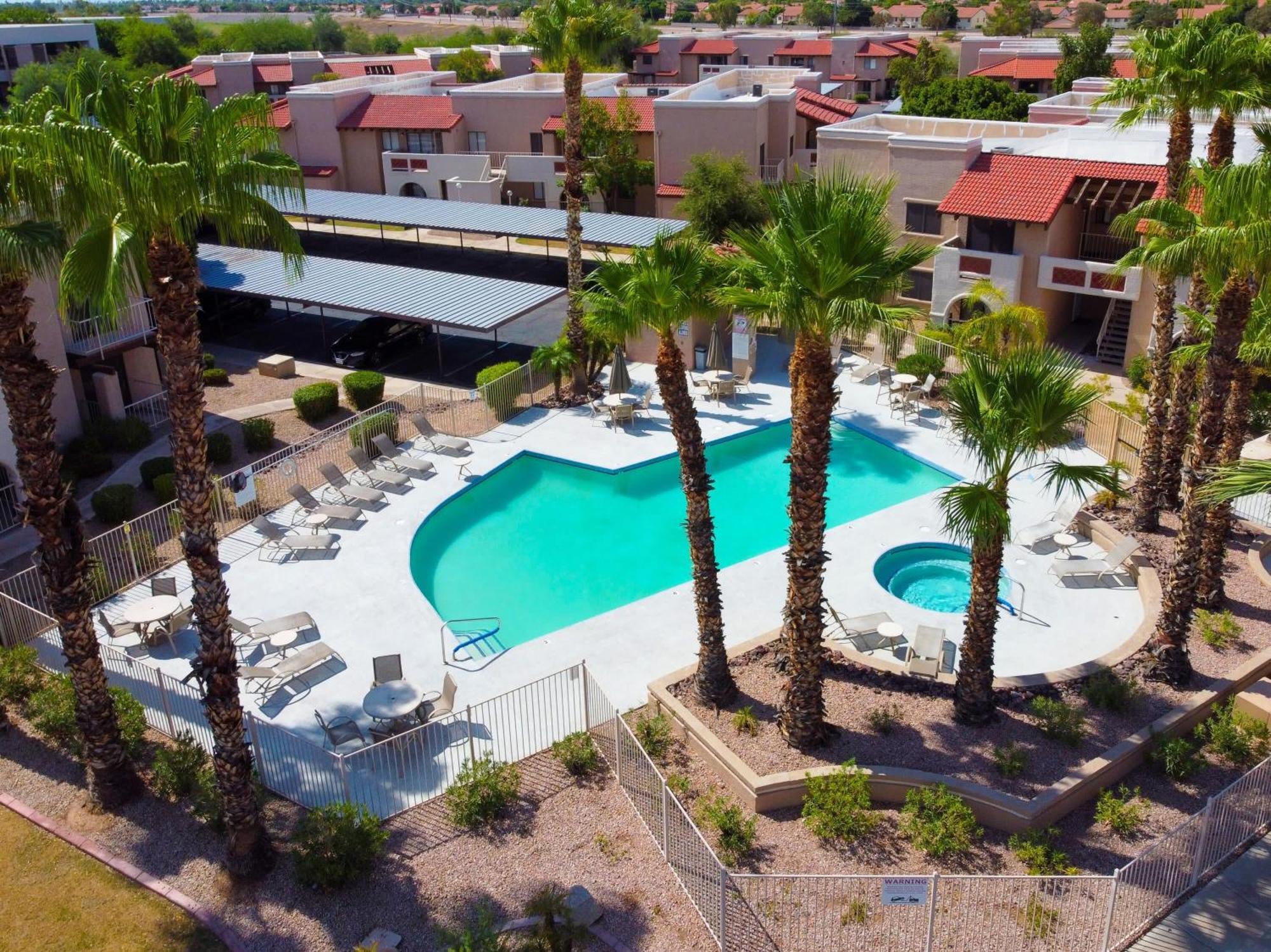 Condo With Heated Pool, Hot Tub, Near Walking Paths グレンデール エクステリア 写真
